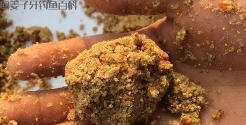 钓鱼窝料的三个作用分析